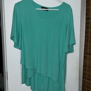 Teal V neck rayon blouse with loose billowy sleeves and longer in the back Large